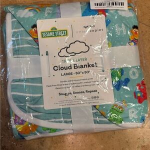 Little Sleepies Sesame Street Cloud Blanket
